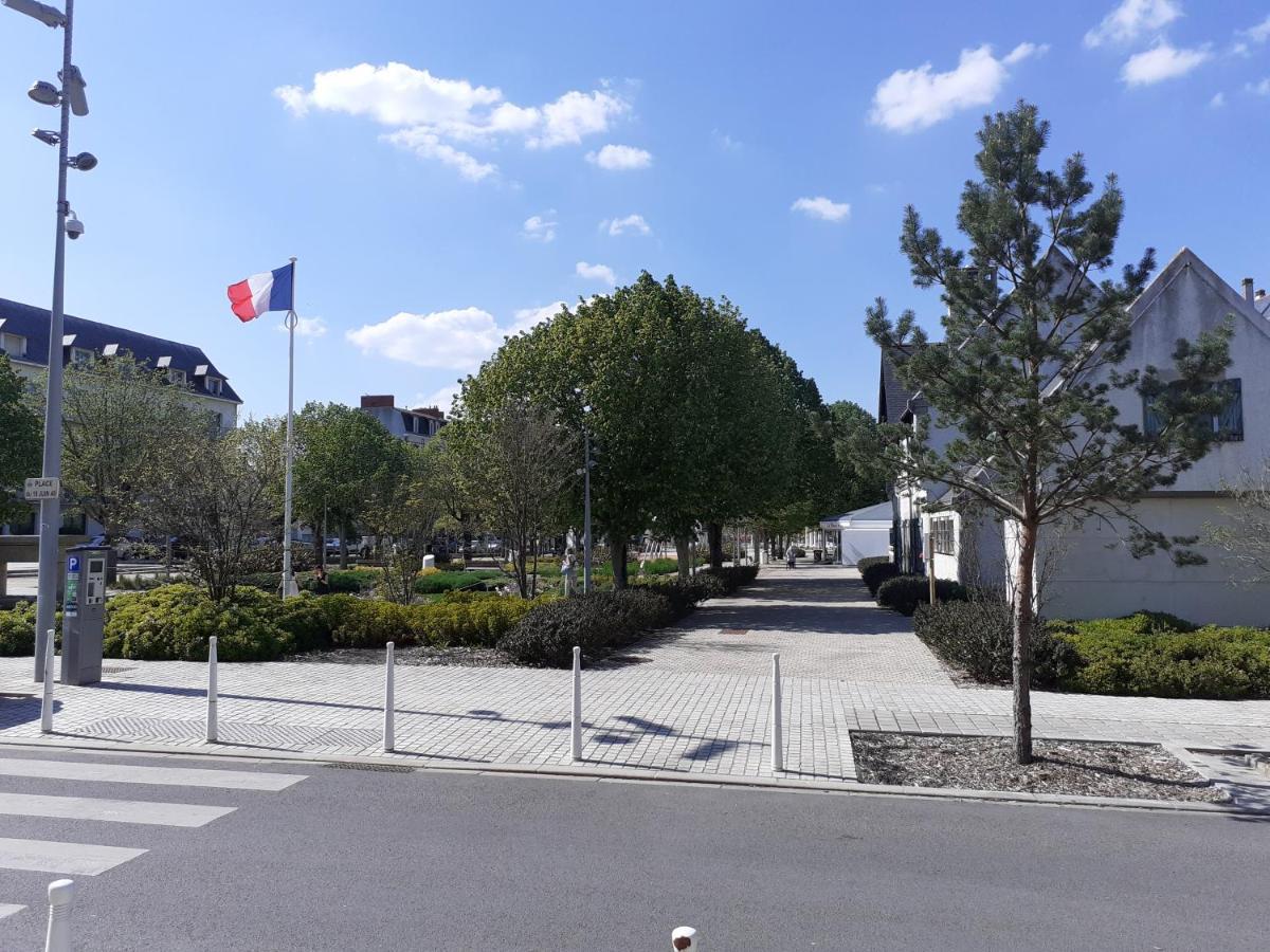 Studio Centre - Tout Confort - Tout A Pied La Baule-Escoublac Exterior foto